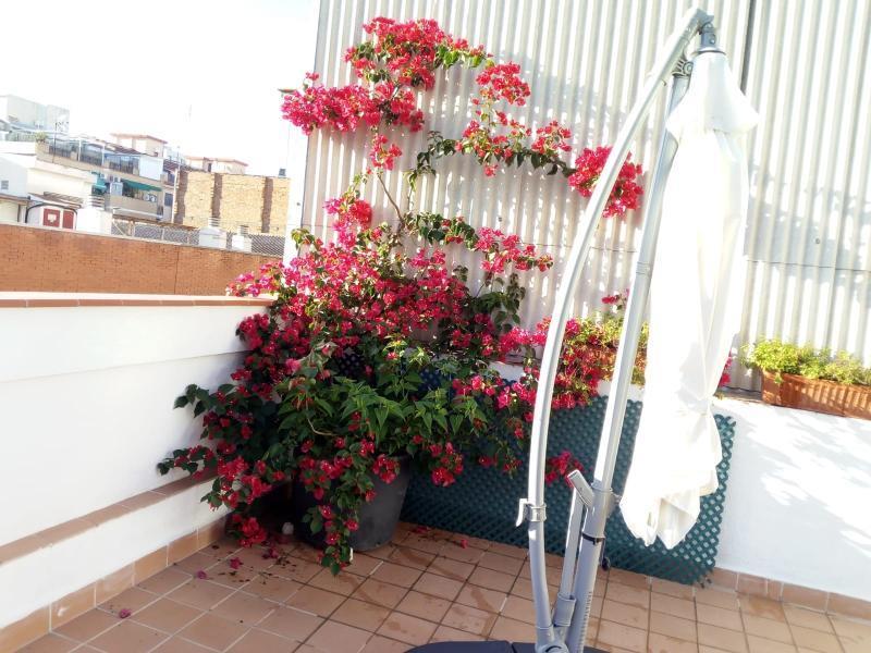 Castel Apartments L'Hospitalet de Llobregat Luaran gambar